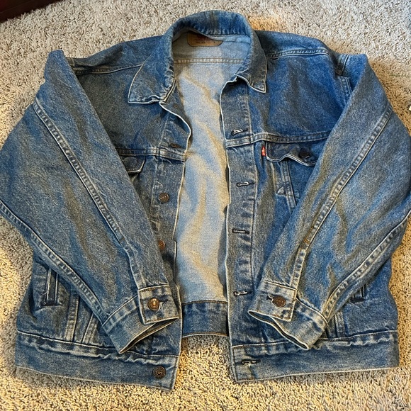 Levi's Other - Levi’s denim jacket size medium